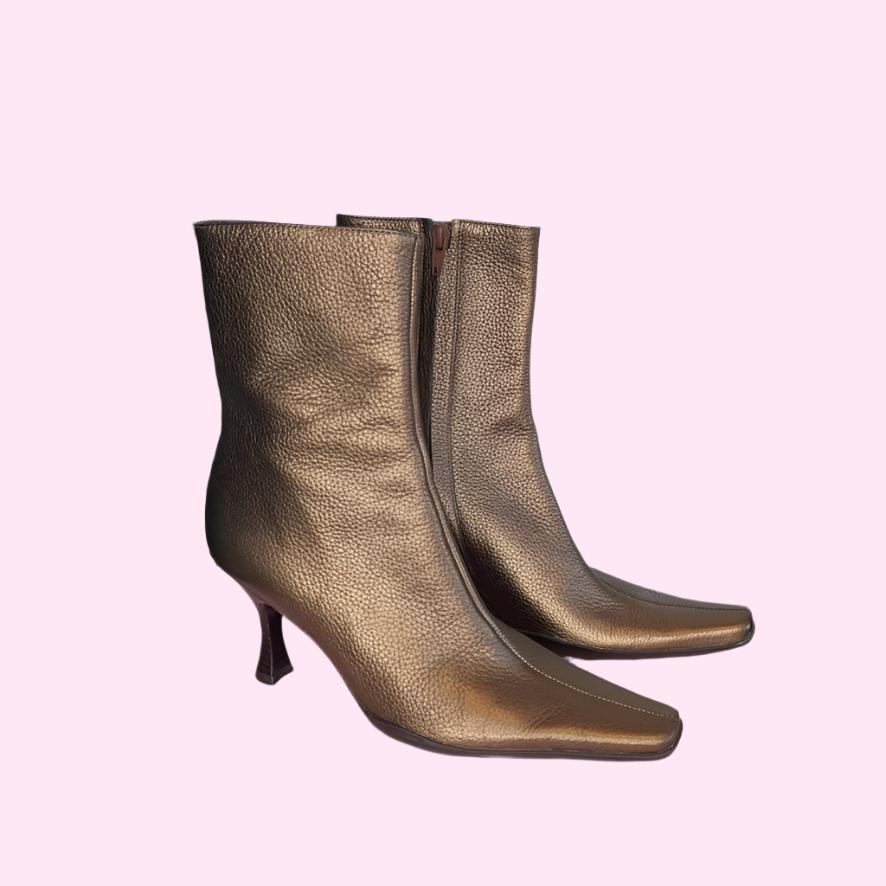 Fashion bronze ankle boots