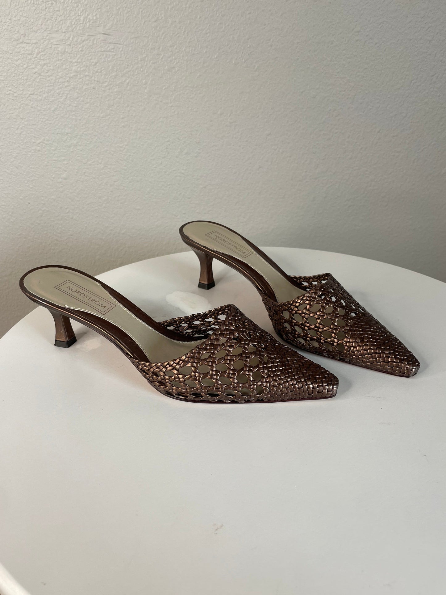 Vintage Nordstrom Woven Pointed Heels