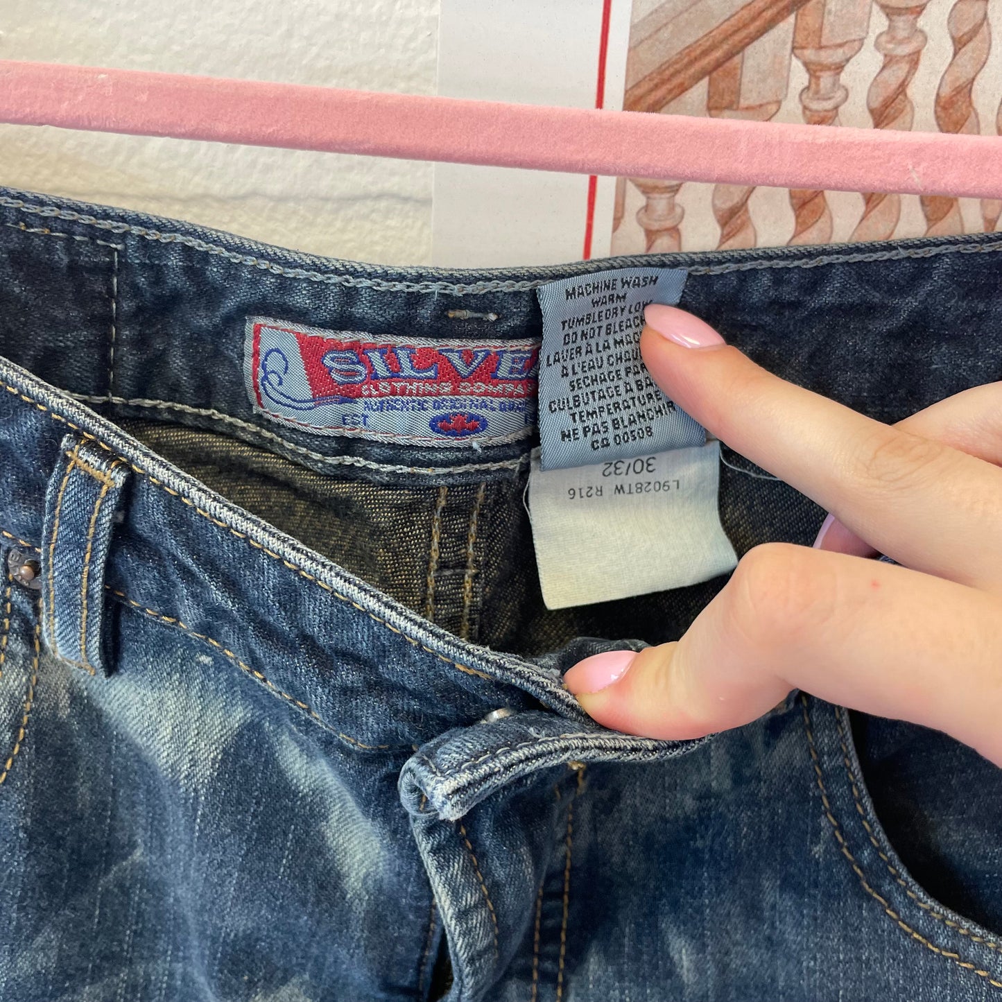 Vintage Bleach Dye Low Rise Jeans